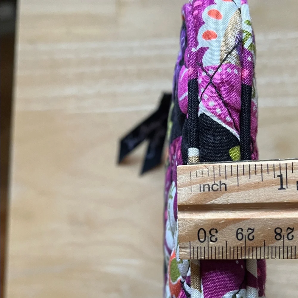 Vera Bradley Pirouette Pink Quilted Accessory case - Picture 6 of 7